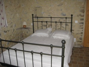 chambre 1 L'Amandier: chambre